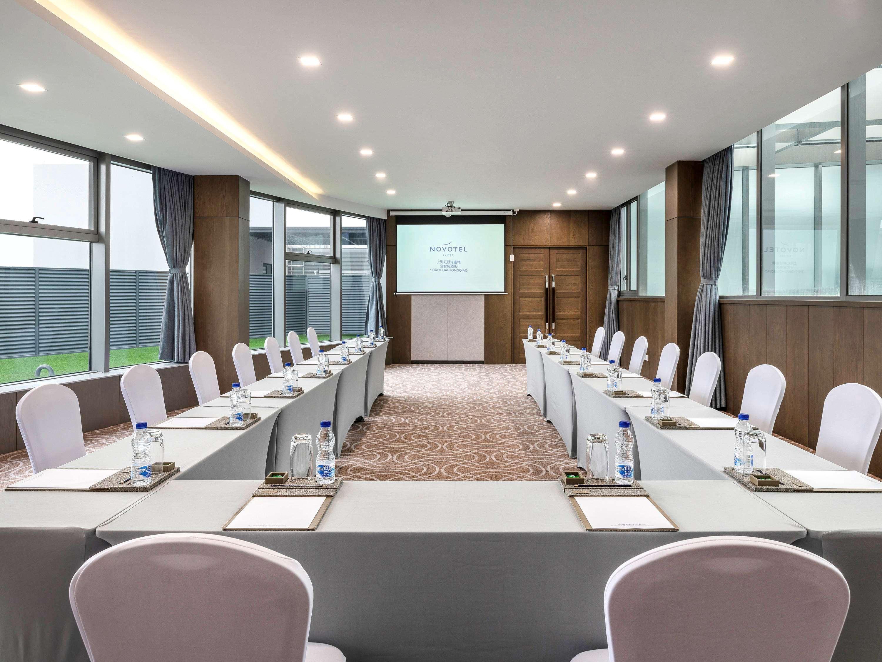 Novotel Hongqiao Hotel