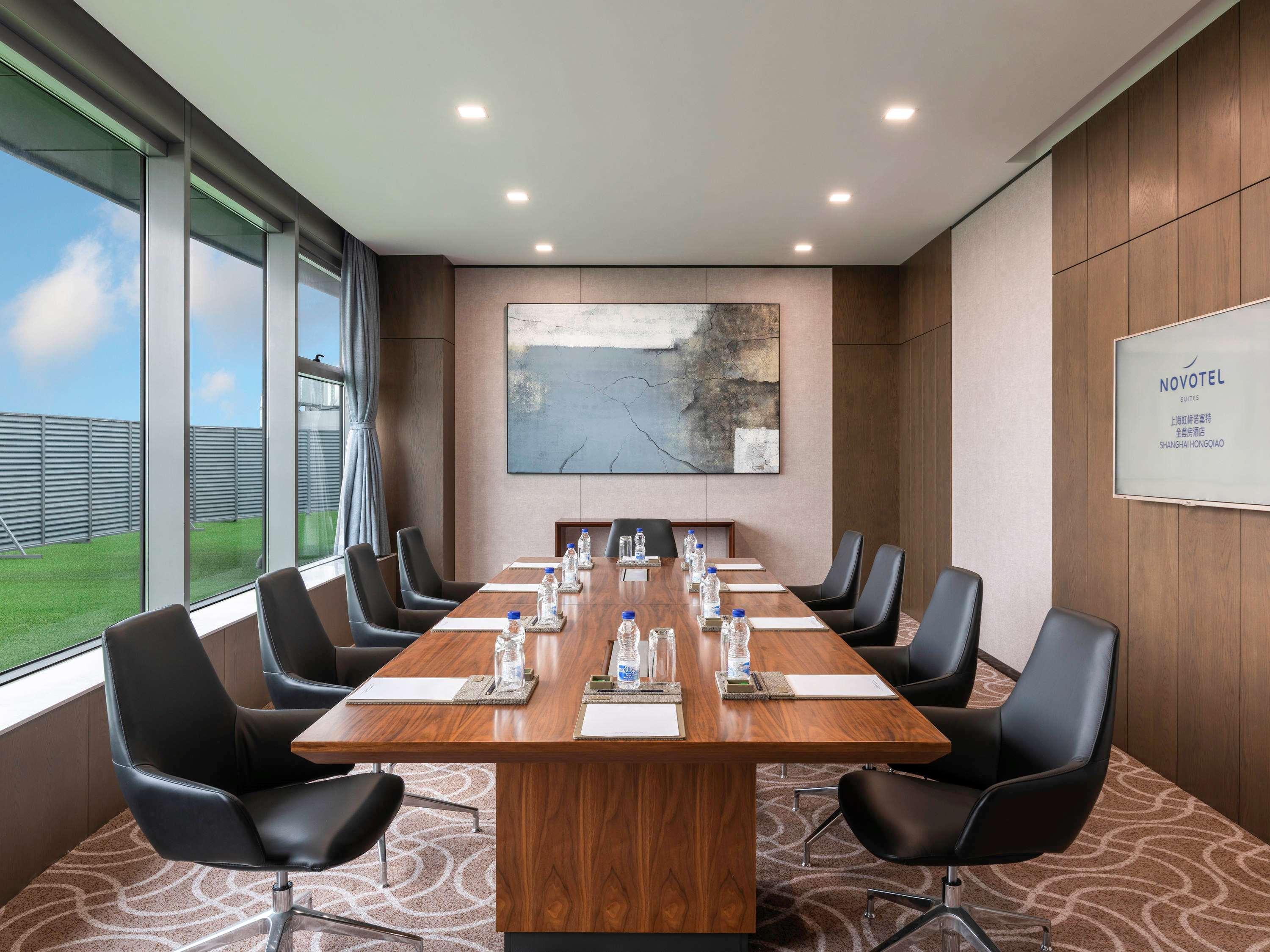 Novotel Hongqiao Hotel