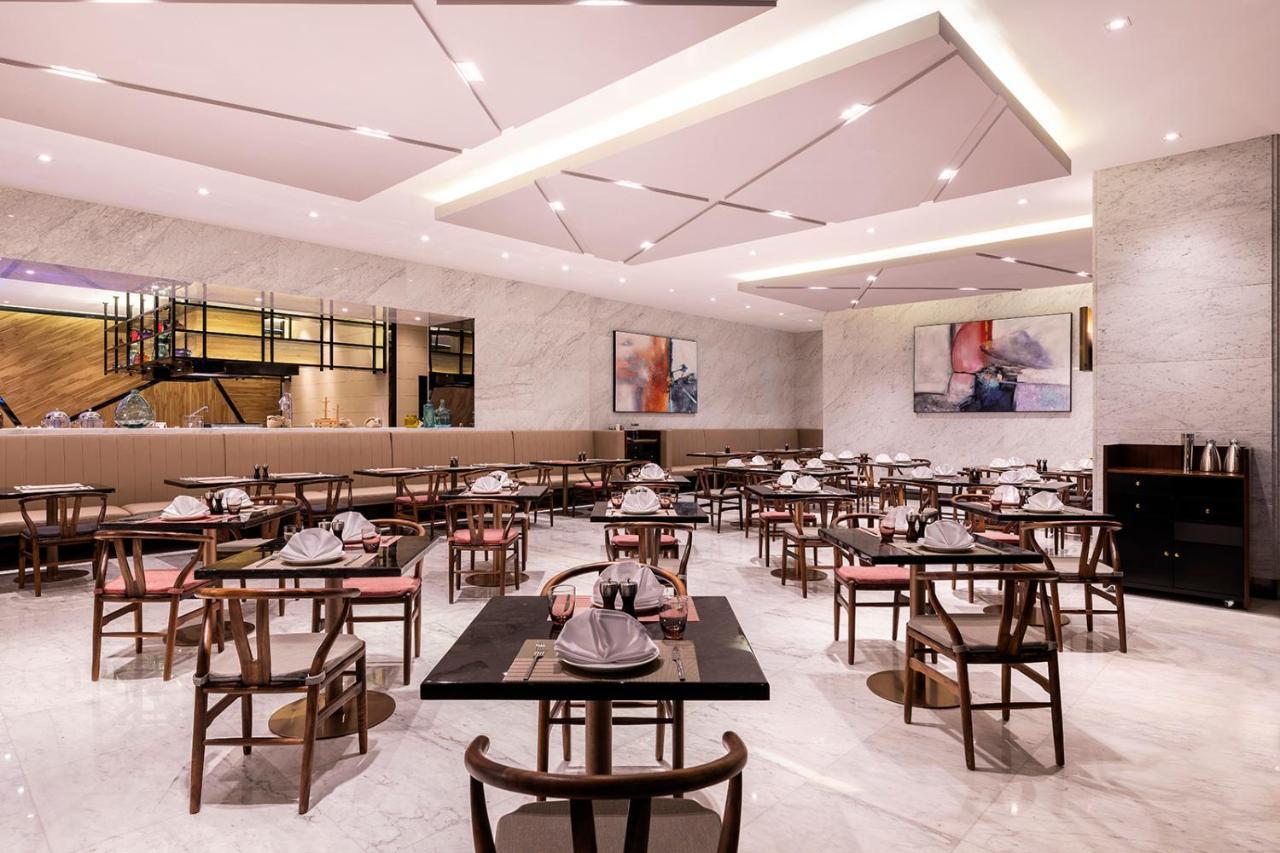 Novotel Hongqiao 4*